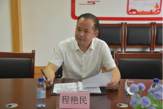 市科技局党组书记程艳民组织召开全市双创工作座谈会